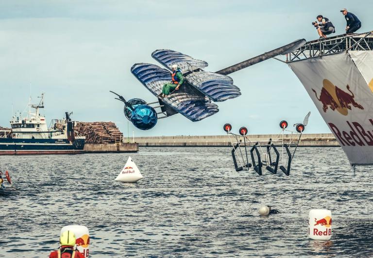 Atrakcje w ramach Red Bull Konkursu Lotów: IGO zagra na plaży w Gdyni. Felix Baumgartner gościem specjalnym