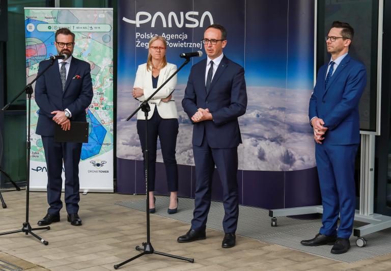 Polska Agencja Żeglugi Powietrznej uruchamia nową aplikację DroneTower