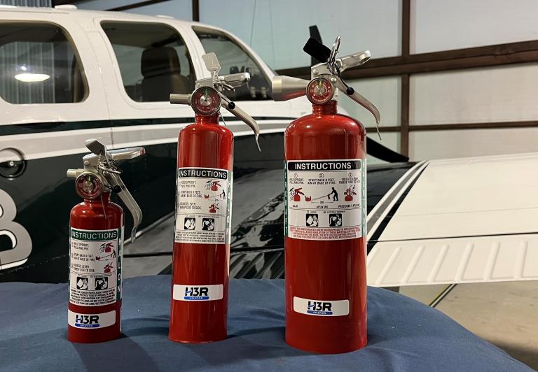 Gaśnice w samolotach general aviation, fot. AOPA