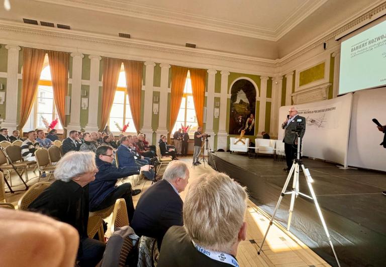 Polskie Forum Lotnicze - konferencja