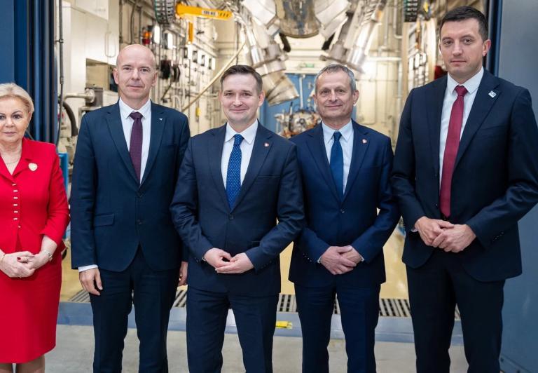 Rząd podpisze kontrakt branżowy z sektorem lotniczym