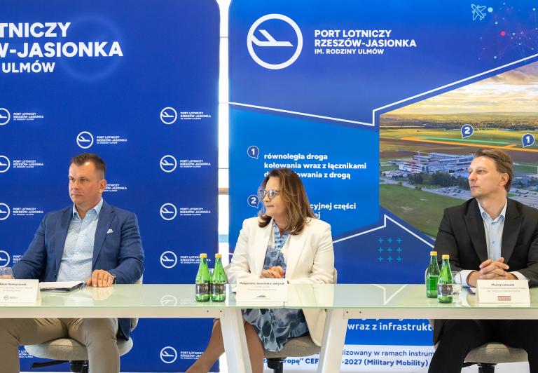Strategiczna inwestycja podrzeszowskiego lotniska bez zakłóceń dla pasażerów i rozwoju ruchu cargo