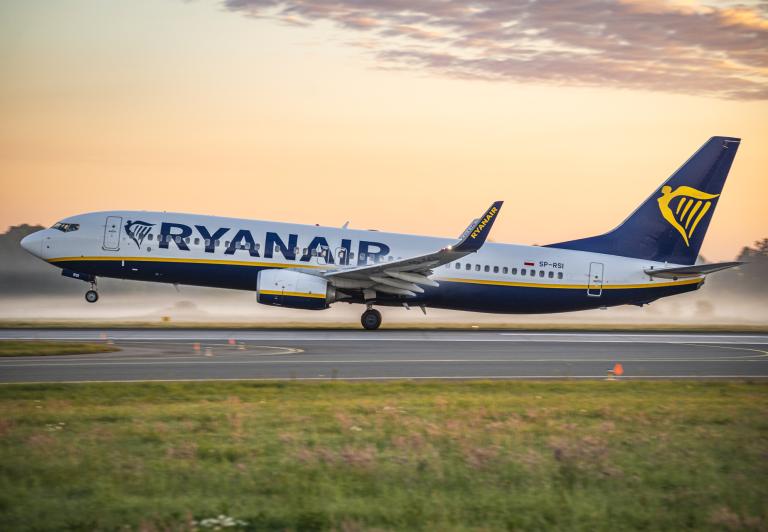 Cyfrowe karty pokładowe w Ryanair od 12 listopada
