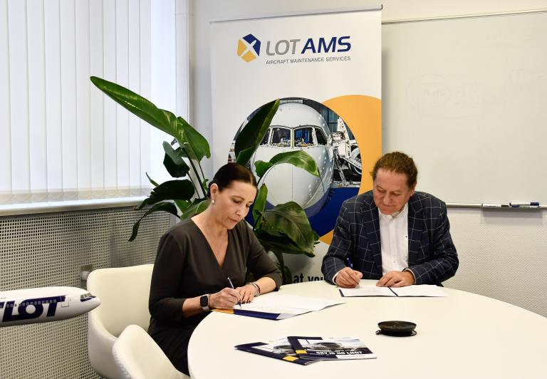 LOTAMS z nową umową na świadczenie usług liniowej obsługi technicznej samolotów PLL LOT