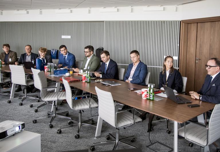 Polska Rada ds. SAF – głos branży i nauki w kierunku dekarbonizacji lotnictwa