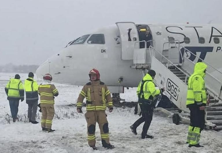 Incydent z udziałem samolotu LOT w Wilnie, fot. źródło_dlapilota_pl