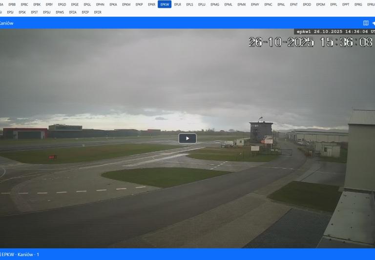 Obraz z lotniska w Kaniowie, fot. aero.webcam