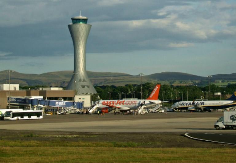 W. Brytania: wszystkie loty odwołane na lotnisku w Edynburgu z powodu awarii informatycznej