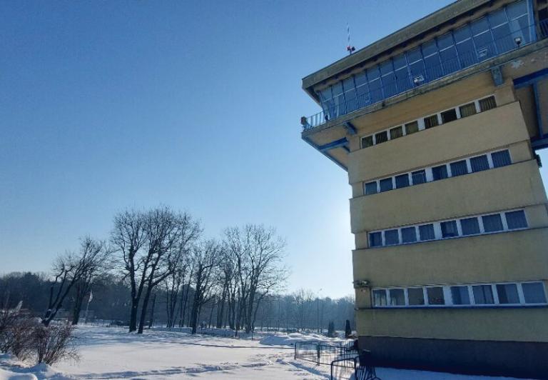 Wieża lotniska EPBC, fot. Marcin Ziółek