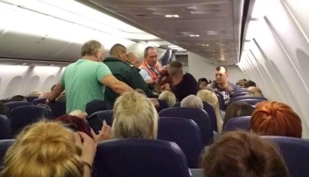 Turcja karze grzywną niecierpliwych pasażerów samolotów