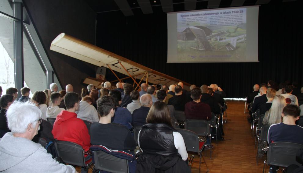 Relacja z konferencji &quot;Antoni Kocjan i jego konstrukcje&quot;