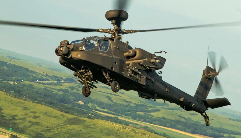 Pierwsza umowa offsetowa dla śmigłowców uderzeniowych APACHE
