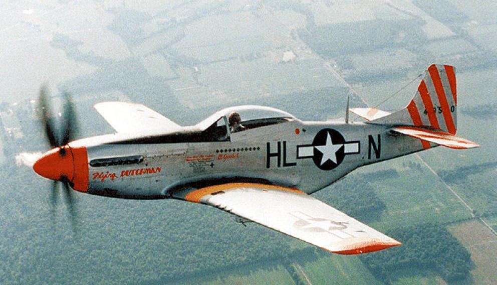 Z serii &quot;Spotkania przy samolocie&quot;: North American P-51 Mustang