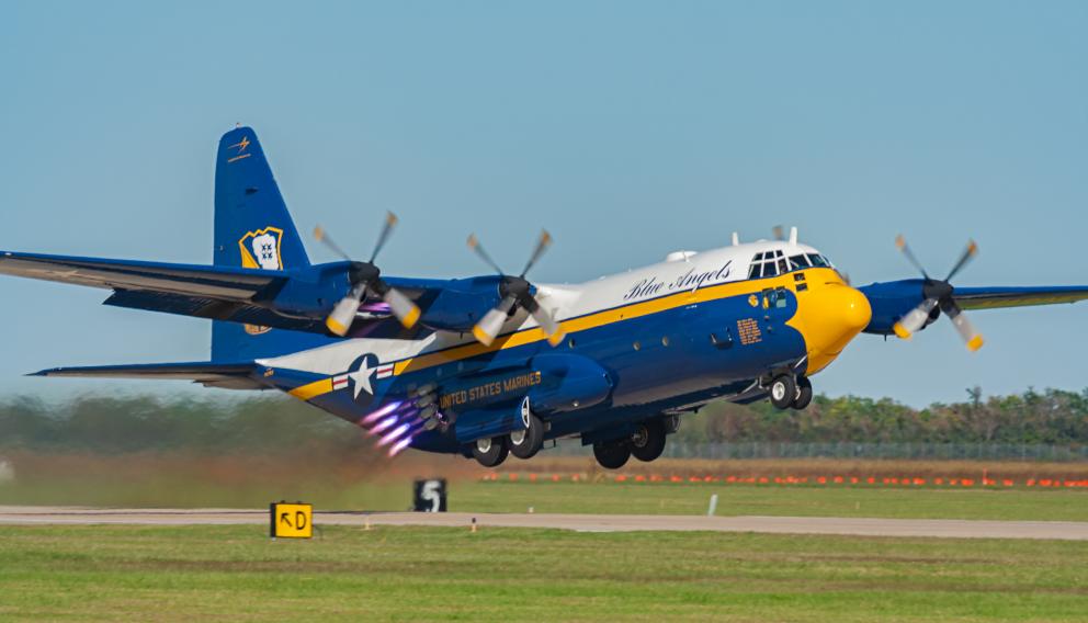 C-130 &quot;Fat Albert&quot; z Blue Angels trafi do Wielkiej Brytanii na zimowy, gruntowny przegląd