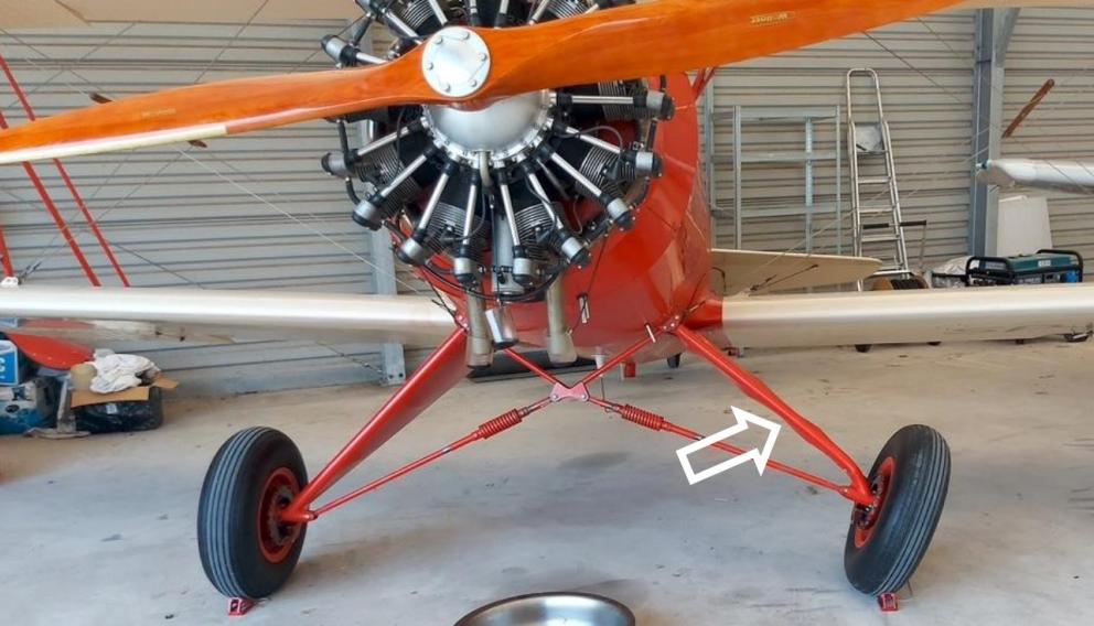 Uszkodzenie przedniego podwozia podczas lądowania, zderzenie motoparalotni z ziemią - kolejne raporty z posiedzenia PKBWL