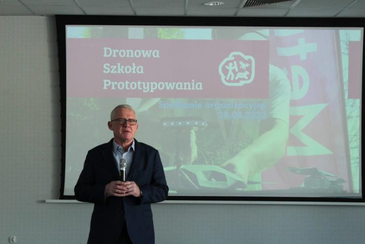 Spotkanie Dronowej Szkoły Prototypowania (fot. Górnośląsko-Zagłębiowska Metropolia)