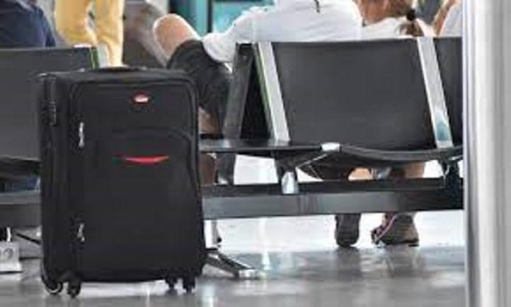 Pozostawiony bagaż na lotnisku (fot. Nadodrzański OSG)