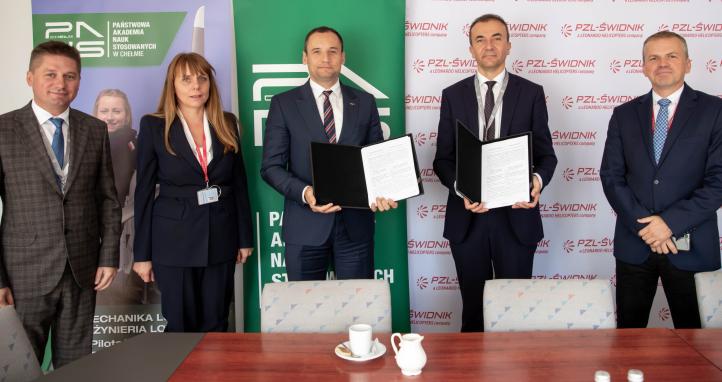 Porozumienie PANS w Chełmie o współpracy z PZL-Świdnik (fot. PANS w Chełmie)2