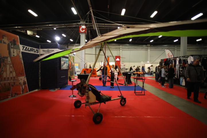 Samoloty lekkie, śmigłowce, wiropłaty na Aviation Expo w Targach Kielcach (fot. Targi Kielce)4
