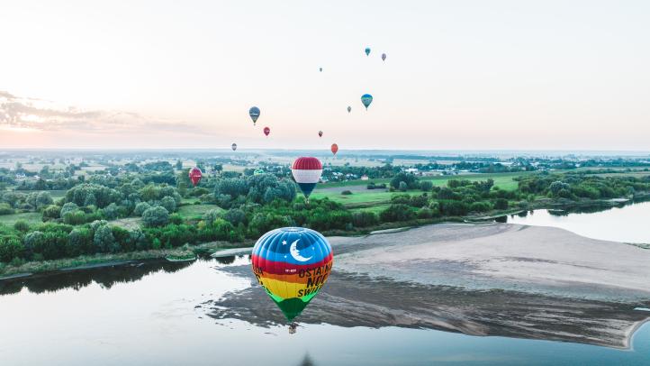 XIX Grudziądzkie Zawody Balonowe - lot balonów (fot. Studio Vento)