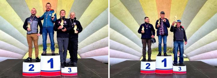 Od lewej podium Motoparalotniowych Mistrzostw Podlaskiego Kontakty 2022 oraz podium Mistrzostw Polski w Przelocie Przez Bramkę o Puchar Alka Dernbacha (fot. Dominika Tocka i Olga Rogacewicz)