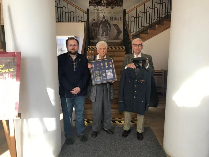 Pamiątki po por. pil. Ignacym Święcickim przekazane do Muzeum w Sochaczewie (fot. Muzeum Ziemi Sochaczewskiej i Pola Bitwy Nad Bzurą)