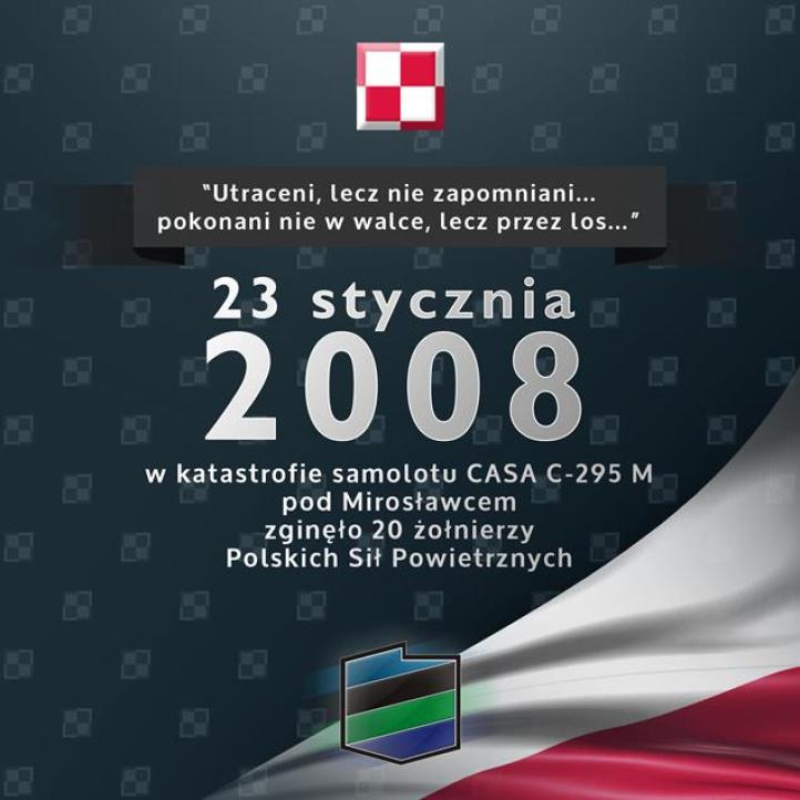 Ku pamięci żołnierzy, którzy zginęli w katastrofie samolotu CASA C-295M pod Mirosławcem (fot. Dowództwo Generalne Rodzajów Sił Zbrojnych)