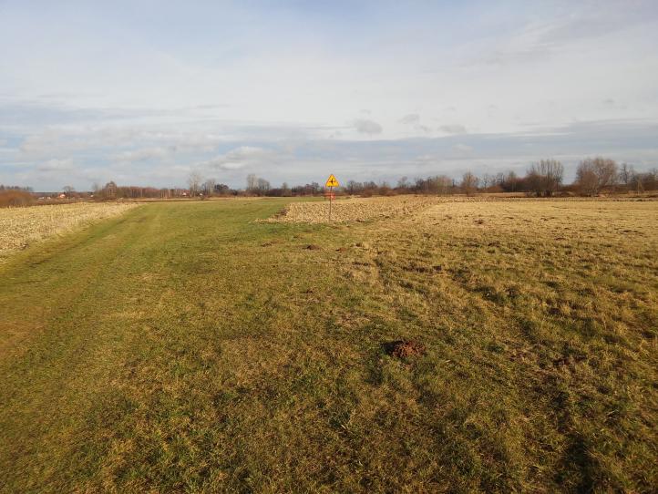 Lądowisko w Rogóżnie - luty 20223 r. (fot. Lotnicze Stowarzyszenie Ziemi Łańcuckiej w Rogóżnie)