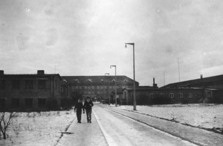 Lotnicze Zakłady Naukowe Wrocław Psie Pole w latach 1962-63 (fot. archiwum Krośnieńskiego Klubu Seniorów Lotnictwa)2