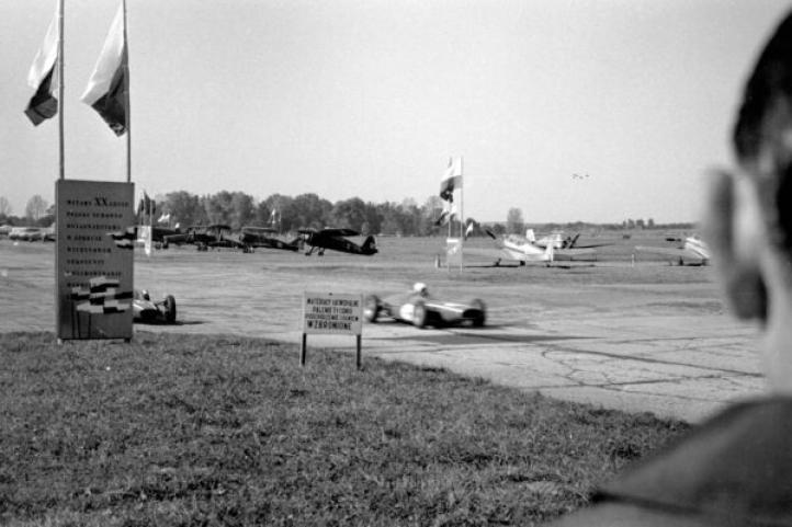 Lotnisko Rakowice-Czyżyny, 1964 r. (fot. archiwum MLP w Krakowie)