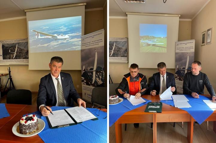 Podpisanie umowy na zakup szybowca ASK 21B i samolotu Dynamic WT9.15 GTI (fot. Wojciech Kos, Facebook)