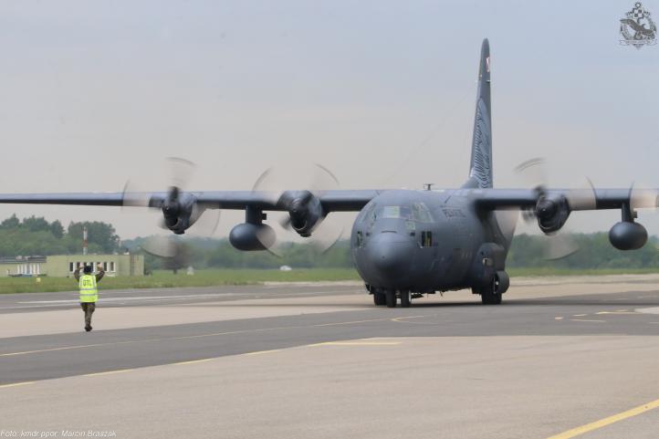 C-130E Hercules (fot. kmdr ppor. Marcin Braszak)