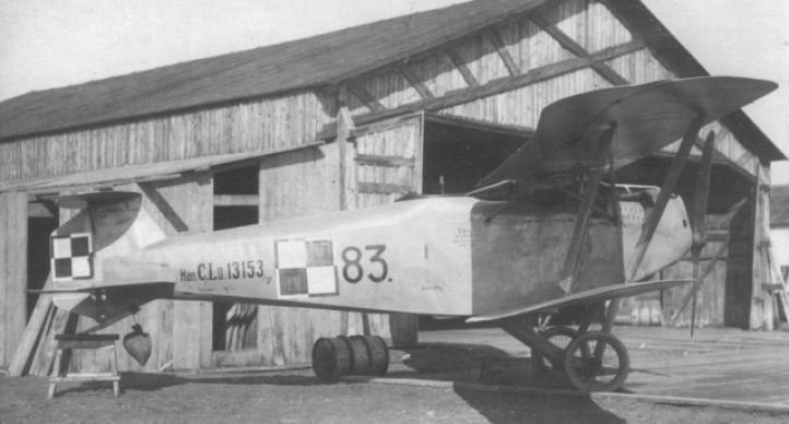 Hannover CL-II uzywany w 6 Eskadrze Wywiadowczej. Lotnisko Lwów, kwiecień 1919 r. (fot. via Konrad Zienkiewicz, samolotypolskie.pl)
