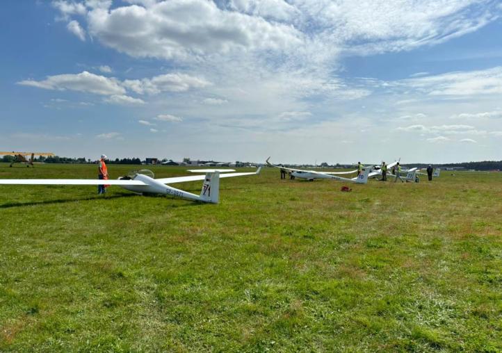 Szybowcowe Mistrzostwa Polski w Lesznie (fot. Aeroklub Leszczyński)