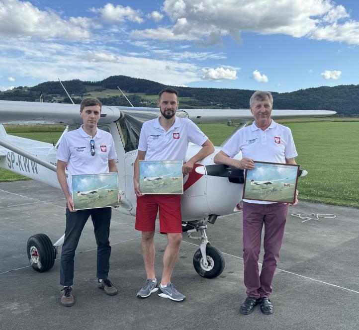 Od lewej: Kamil, Michał i Krzysztof Wieczorkowie (fot. Aeroklub Krakowski)