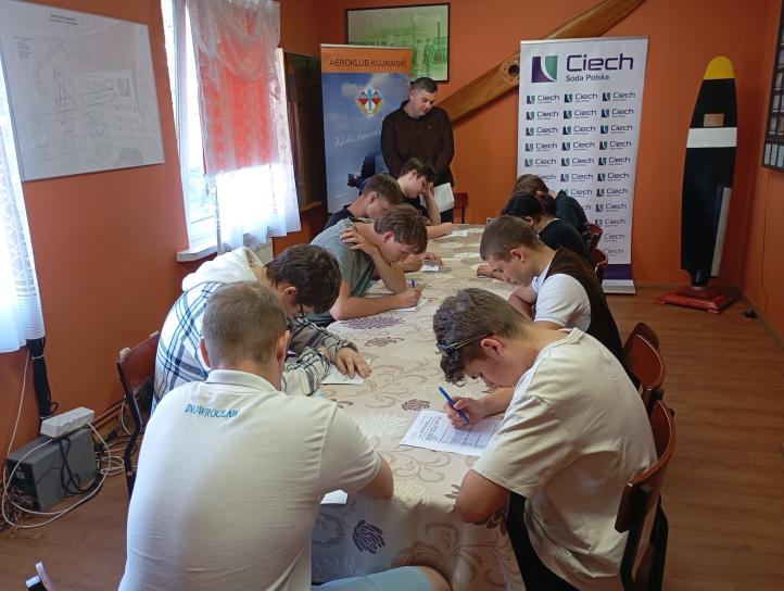 Szkolenie lotnicze bez granic w Inowrocławiu (fot. Łukasz Głamowski, członek Aeroklubu Kujawskiego)2