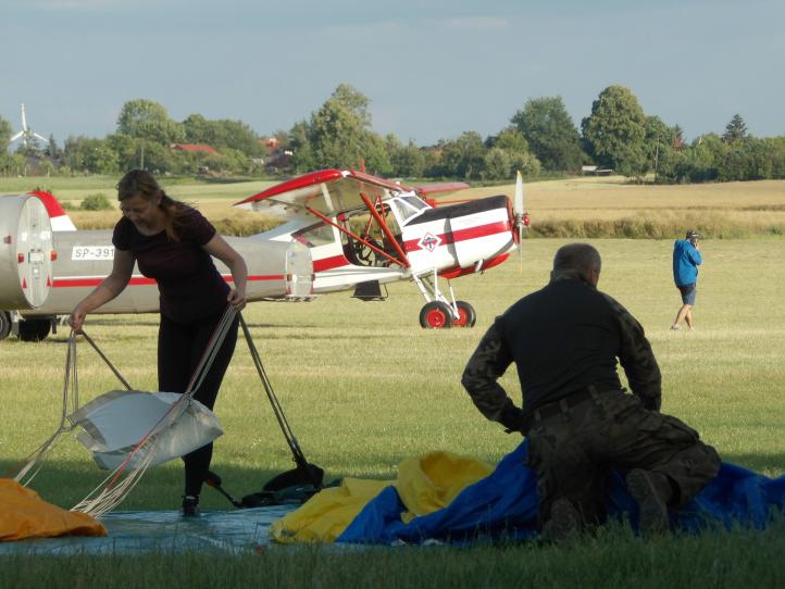 Szkolenie lotnicze bez granic w Inowrocławiu (fot. Łukasz Głamowski, członek Aeroklubu Kujawskiego)6