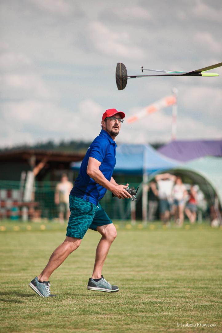 Zawody modeli szybowców F3K (fot. Izabela Krawczyk)2