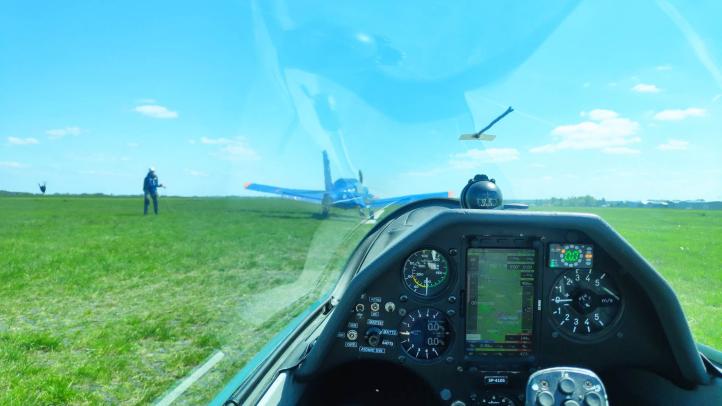 13 Szybowcowe Mistrzostwa Świata Juniorów na lotnisku w Michałkowie