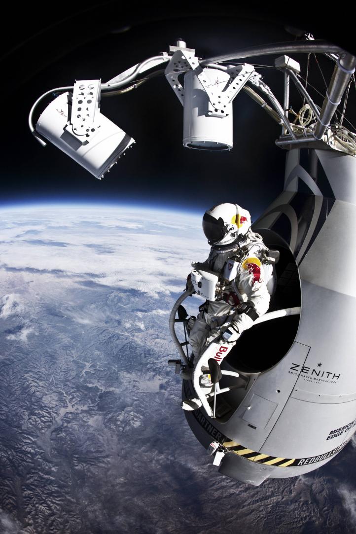 Red Bull Stratos - Misja na skraj kosmosu 2012 (fot. Jay Nemeth)