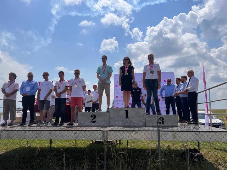 TAURON Mistrzostwach Polski w Akrobacji Szybowcowej - podium w klasie Advanced (fot. Aeroklub Ziemi Lubuskiej)