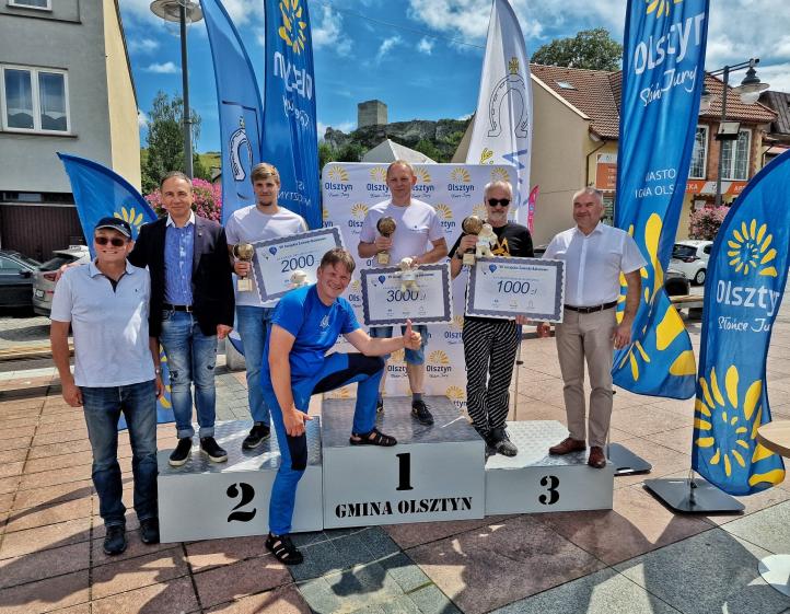 VII Jurajskie Zawody Balonowe - podium (fot. Tomasz Sieniawski, Balonowa Jura, Facebook)