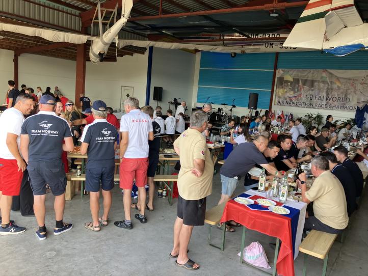 Hangar party po II Nawigacyjnych Mistrzostwach Świata na Słowacji