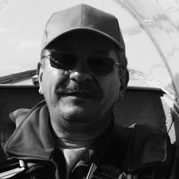 Henryk Magoń w kabinie szybowca (fot. Aeroklub Stalowowolski)