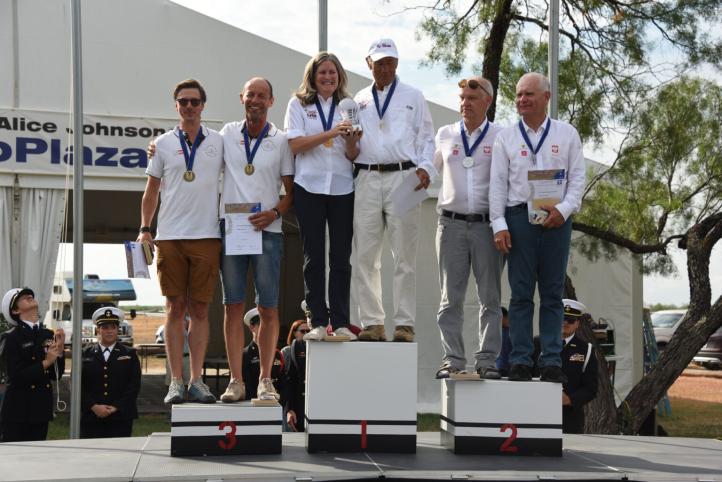 Szybowcowe Mistrzostwa Świata w USA - podium w klasie 20m (fot. wgc2024uvalde.com)