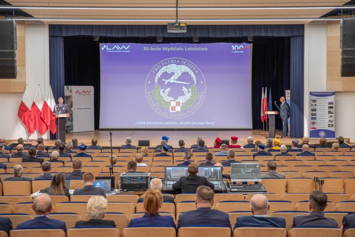 Jubileusz 30-lecia Wydziału Lotnictwa (fot. Karolina Zawadka)2