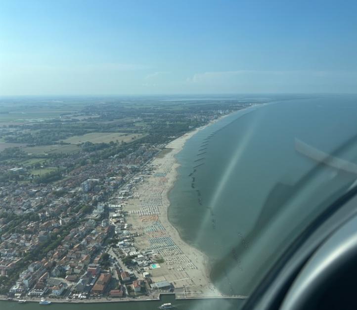 Urządzeniem Latającym do Vulki - dolot do Fermano Urządzeniem Latającym do Vulki - dolot do Fermano