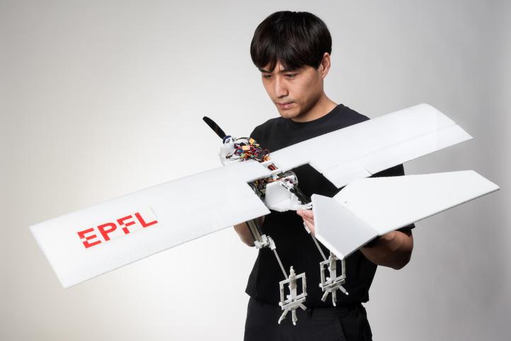 Won Dong Shin z RAVEN (fot. Alain Herzog CC BY SA)