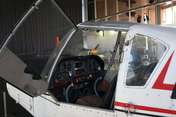 Zlin-42M - kabina (fot. Muzeum Lotnictwa Polskiego)