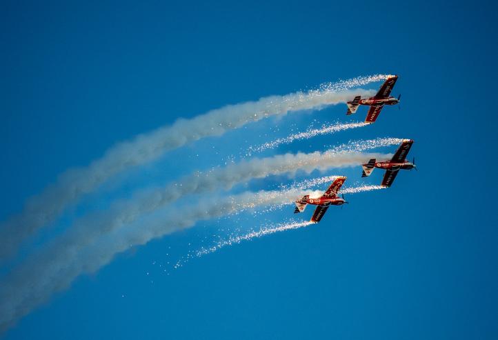 Grupa Akrobacyjna Żelazny (fot. Agencja Mienia Wojskowego)